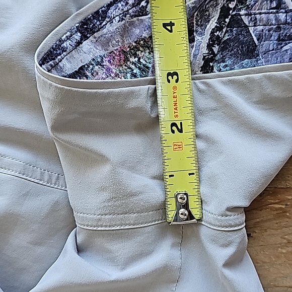 Lululemon Choose A Side Short *3" in Springscape Multi / French Clay - Picture 12 of 12